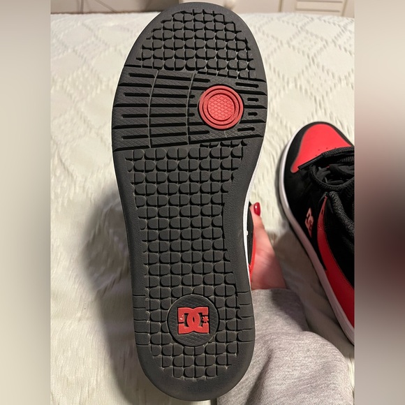 DC Shoes Red and Black Sneakers - Picture 4 of 5